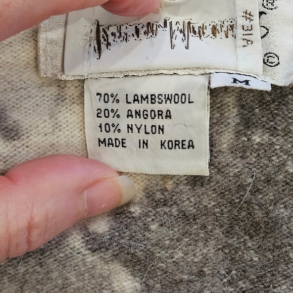 Jaymee Papell Neiman Marcus Vintage Lambswool Angora Floral Sweater Cream M - Picture 10 of 14